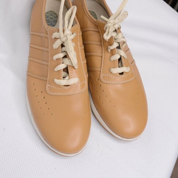 Stonefly Tan Leather Sneakers Sz 8 - Picture 3 of 8